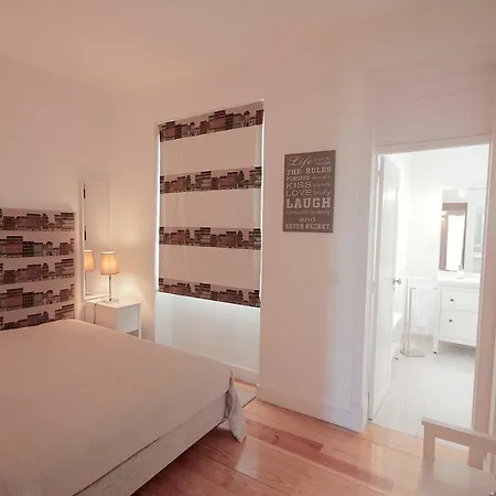 Mika's Homes - Alfama Apartman Lisboa